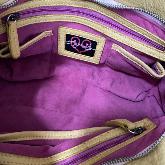 Double-Handled Leather Handbag - Picture 4 of 6